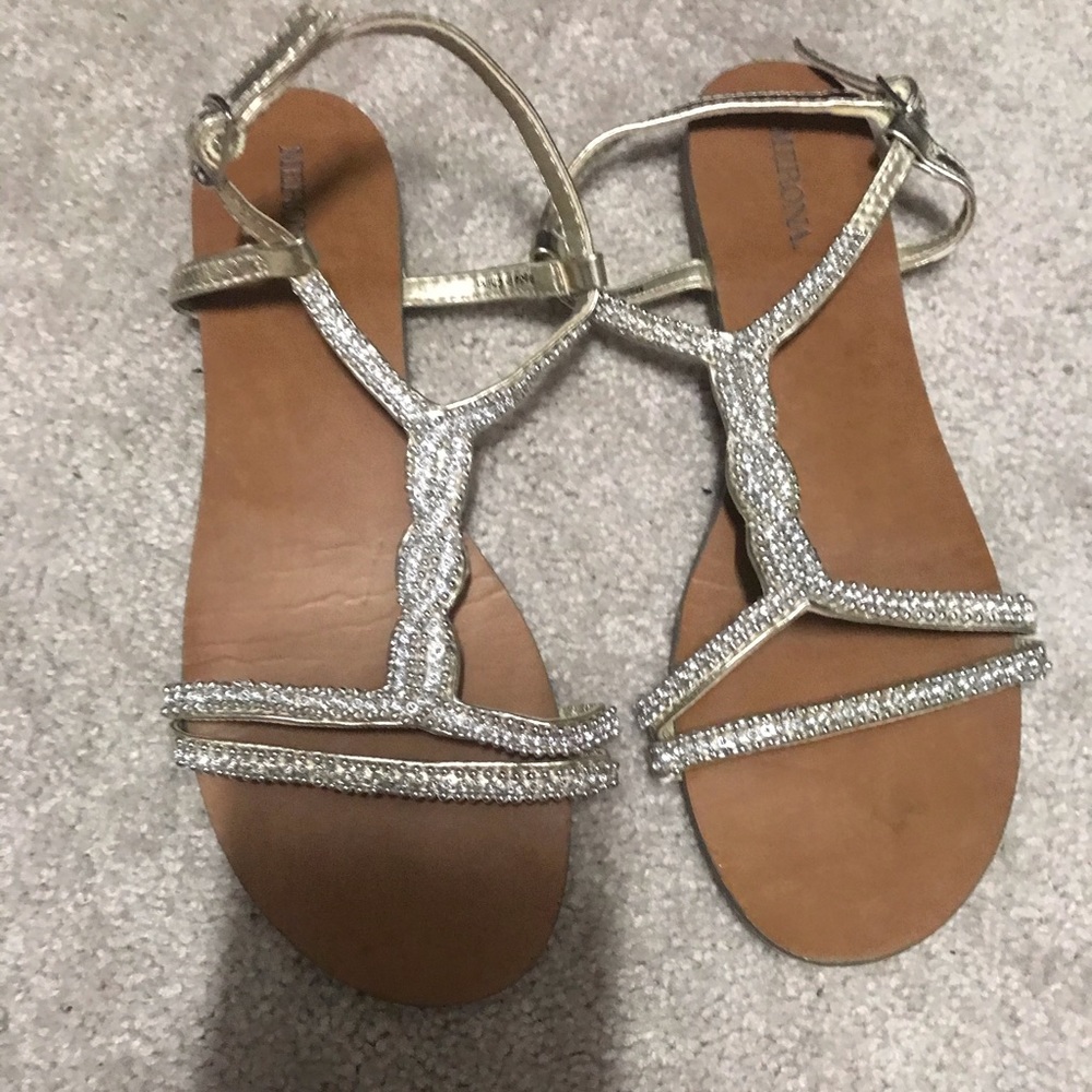 Sandals - Picture 2 of 3
